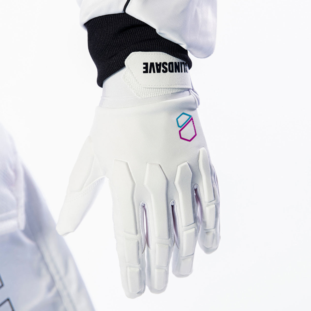 BLINDSAVE LEGACY PEHMUSTETUT MAALIVAHDIN HANSKAT